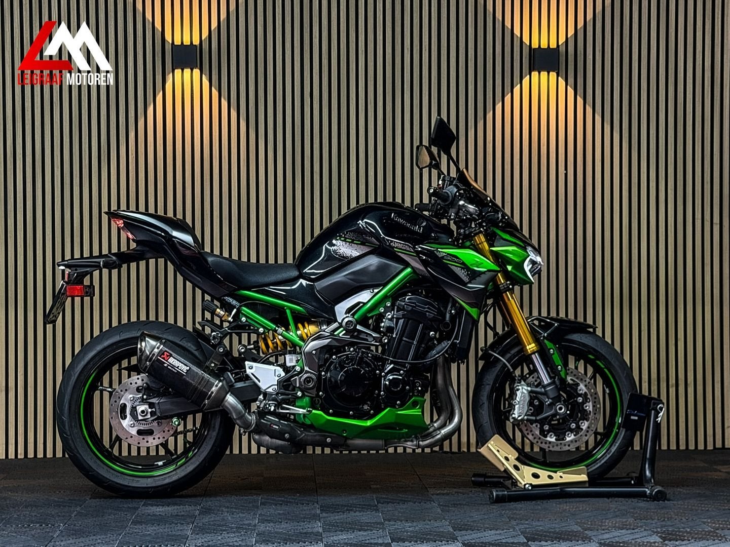 KAWASAKI Z900 SE PERFORMANCE - Akrapovic - 2024 - Nieuwstaat, 4 cilinders, 948 cc, Bedrijf, Onbekend
