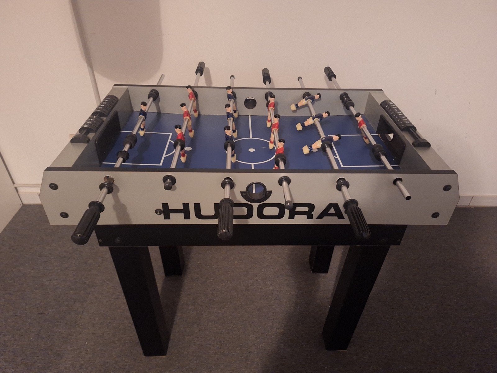 Hudora 3-in-1 Multi-Game Tafel: Voetbal, Airhockey, Biljart, Ophalen, Gebruikt