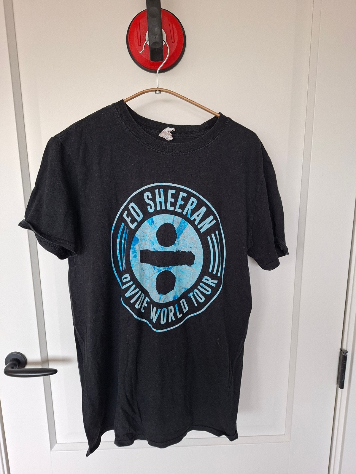 Ed Sheeran Divide Tour T-shirt Maat M Zwart, Zwart, Gedragen, Gildan, Verzenden