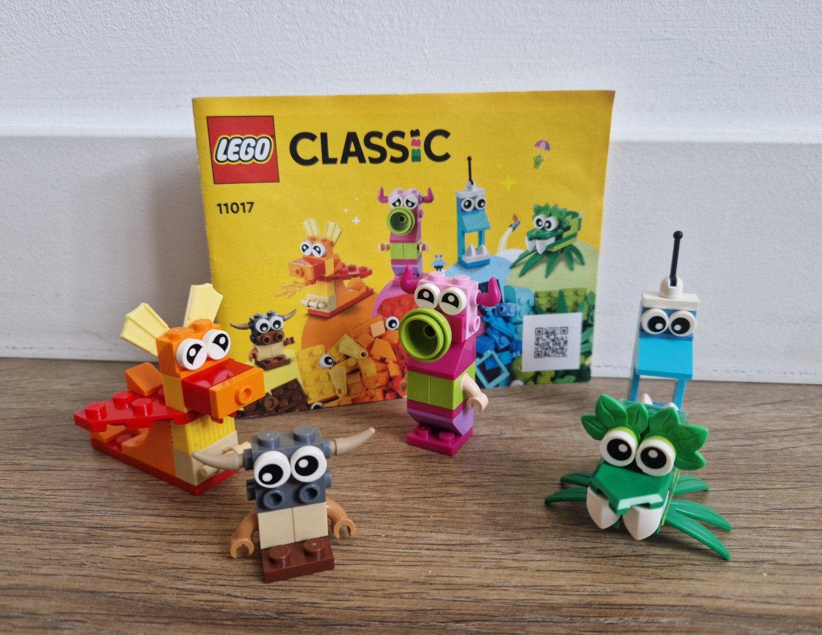 LEGO Classic 11017 | Creatieve Monster Set, Kinderen en Baby's, Speelgoed | Duplo en Lego, Ophalen, Overige thema's, Lego, Compleet