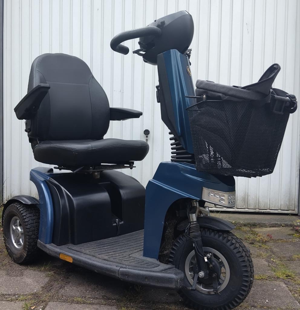 Scootmobiel Elite 2+ XS 15 Km/h + 20km bereik accu's goed, Diversen, Ophalen, Gebruikt, 16 t/m 25 km, Sterling
