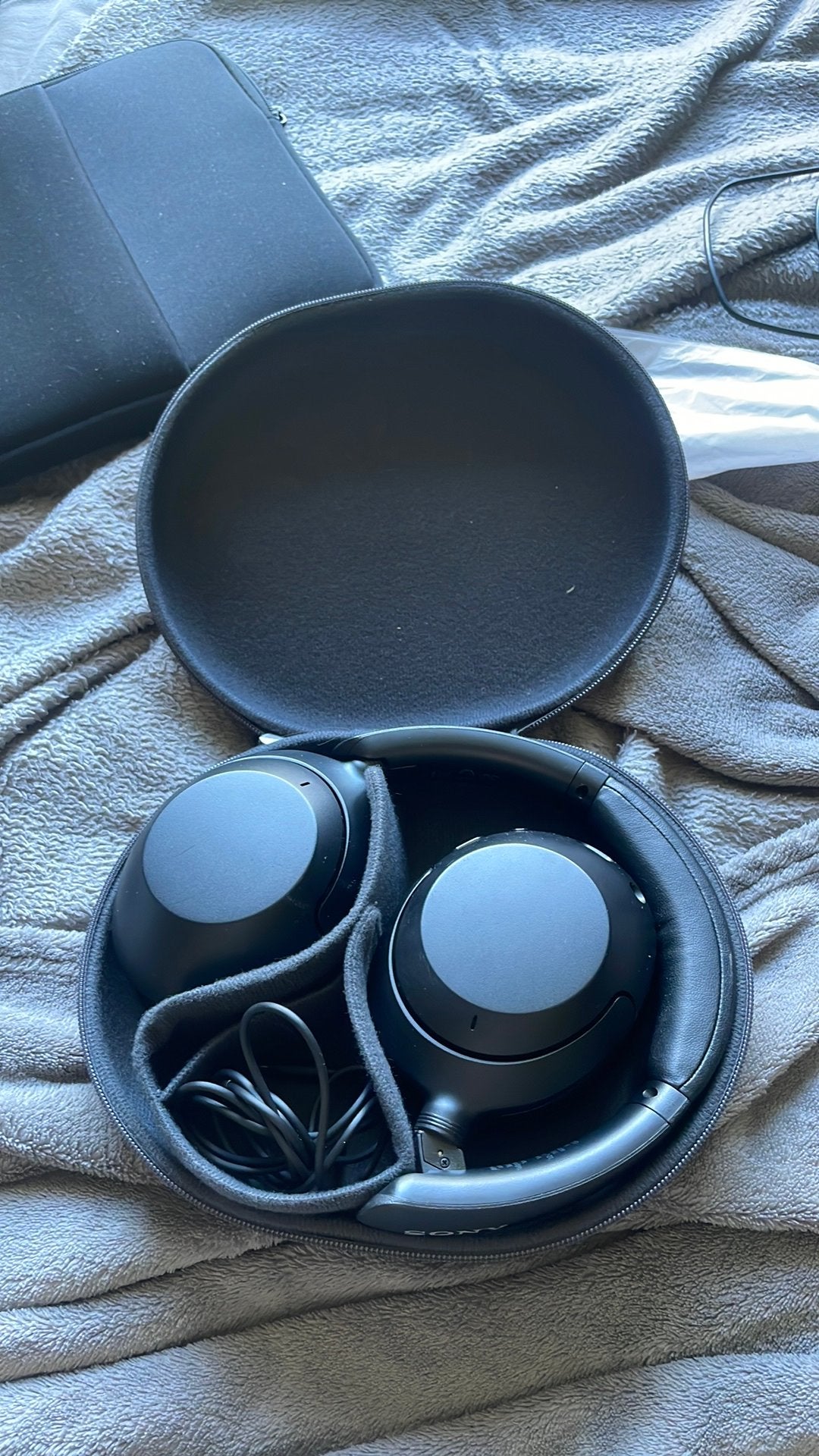 Sony koptelefoon noice canceling (bluetooth), Ophalen, Gebruikt, Sony, Bluetooth