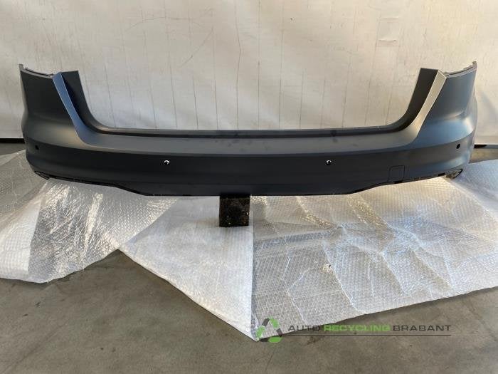 Achterbumper van een Audi A4, Gebruikt, -, -, Bumper