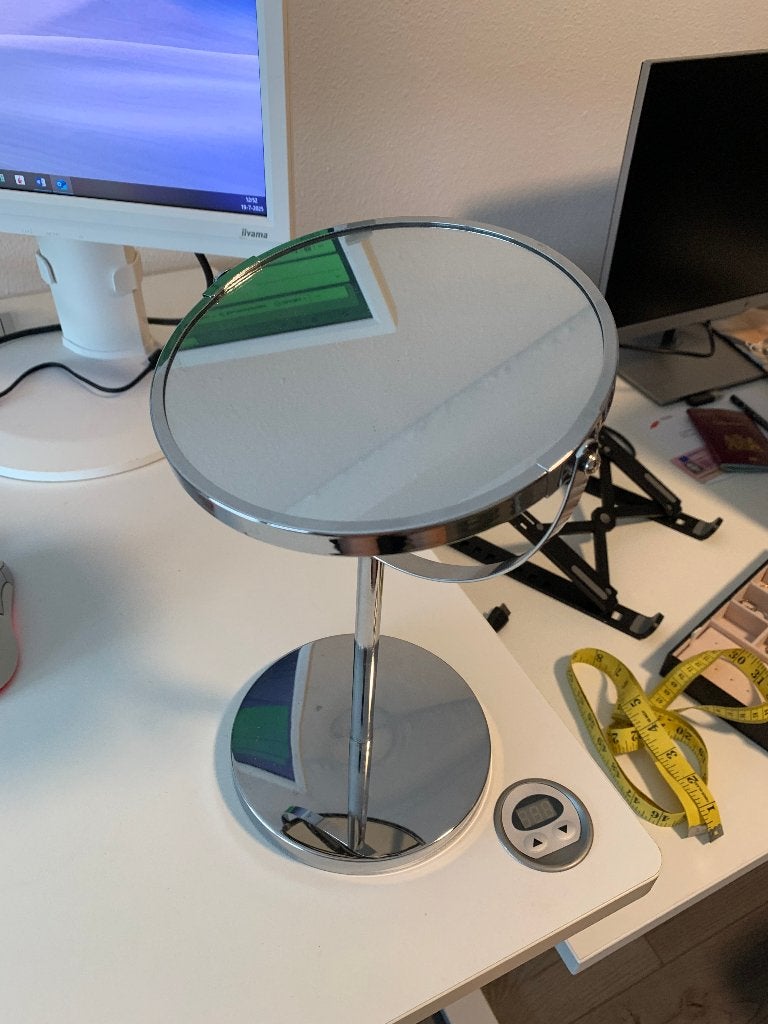Make up spiegel, draaibaar op poot, Huis en Inrichting, Woonaccessoires | Spiegels, Minder dan 50 cm, Rond, Ophalen of Verzenden