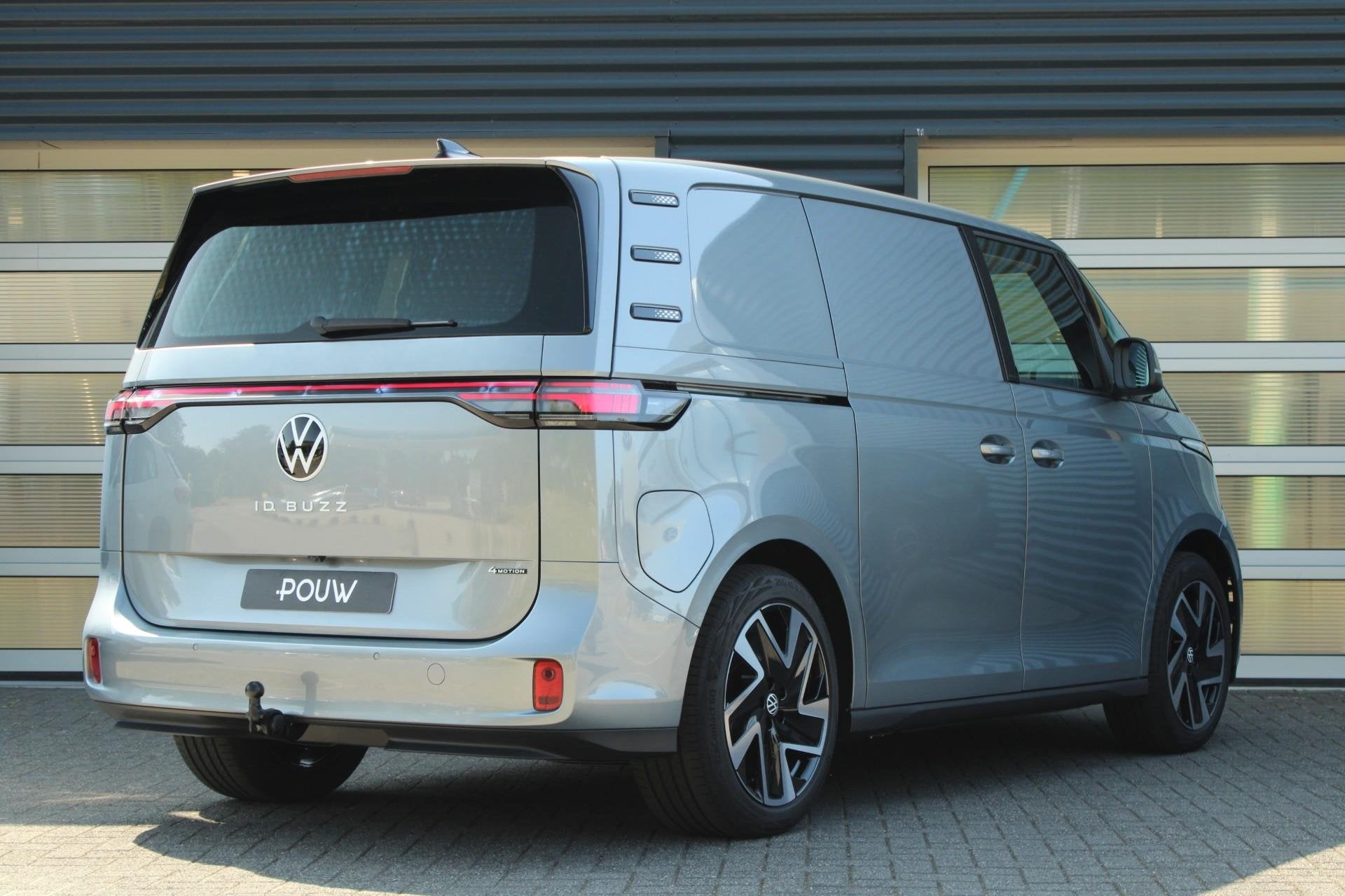 Volkswagen ID. Buzz Cargo 340pk Bulli Limited Edition 79 kWh, Auto's, Automaat, 12 maanden, Stof, 510 min