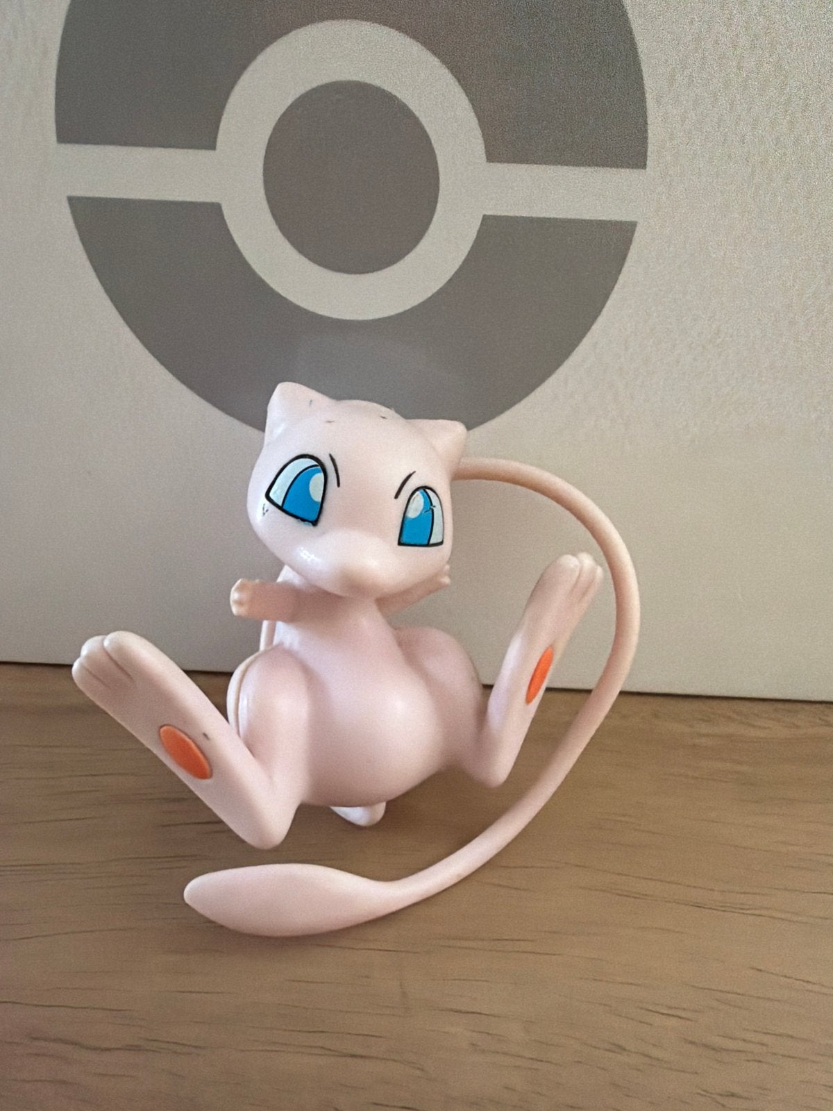 Mew Pokémon figuur - Roze, zeldzaam en in goede staat, Verzamelen, Poppetjes en Figuurtjes, Ophalen of Verzenden, Gebruikt