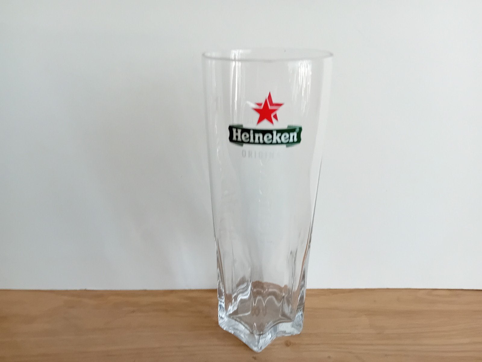 Heineken pint stervoet glas, Verzamelen, Ophalen of Verzenden, Nieuw, Glas of Glazen, Heineken