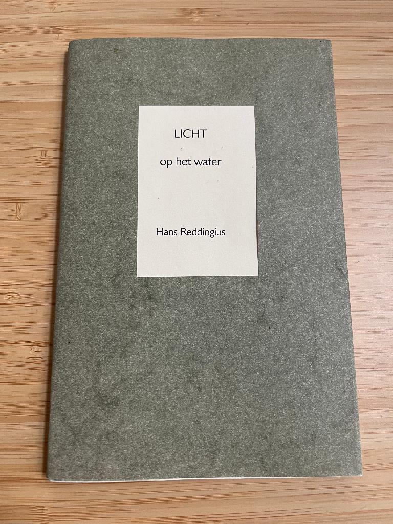Hans Reddingius – Licht op het water Haiku, Ophalen of Verzenden, Zo goed als nieuw, Eén auteur