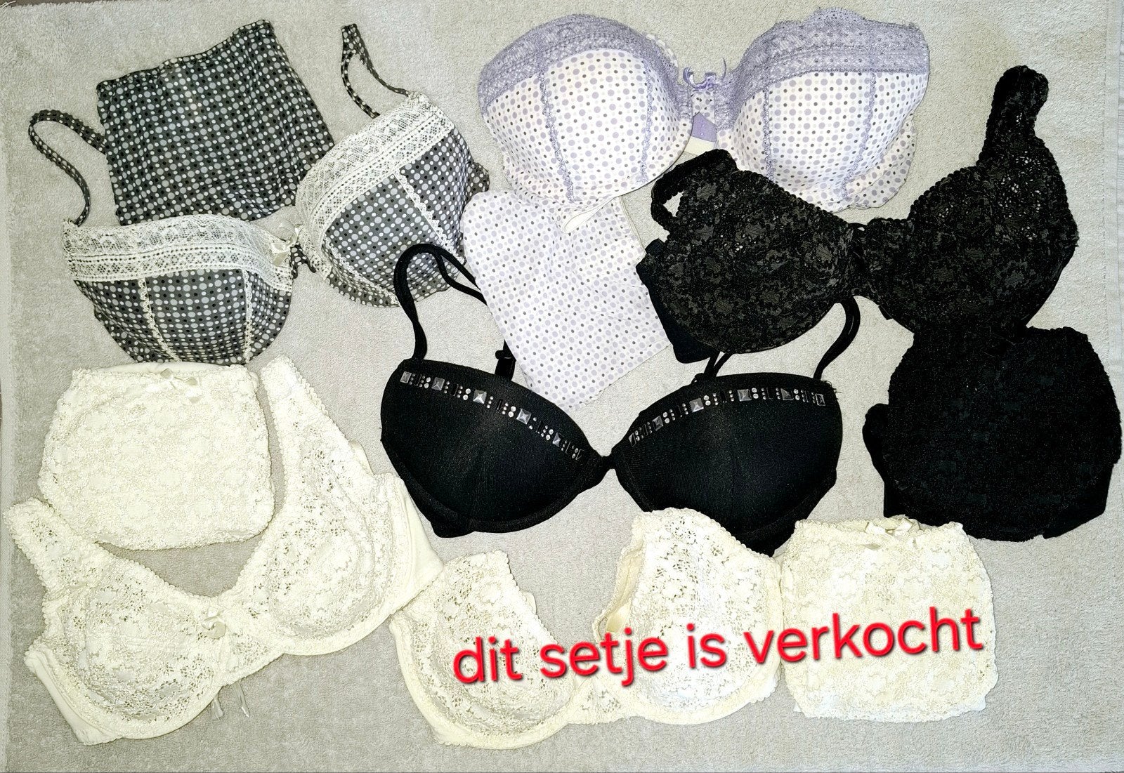 Lingerie setje: voorgevormde top 70B en slip L (valt als M), After Eden, Ophalen of Verzenden, Overige kleuren, Setje