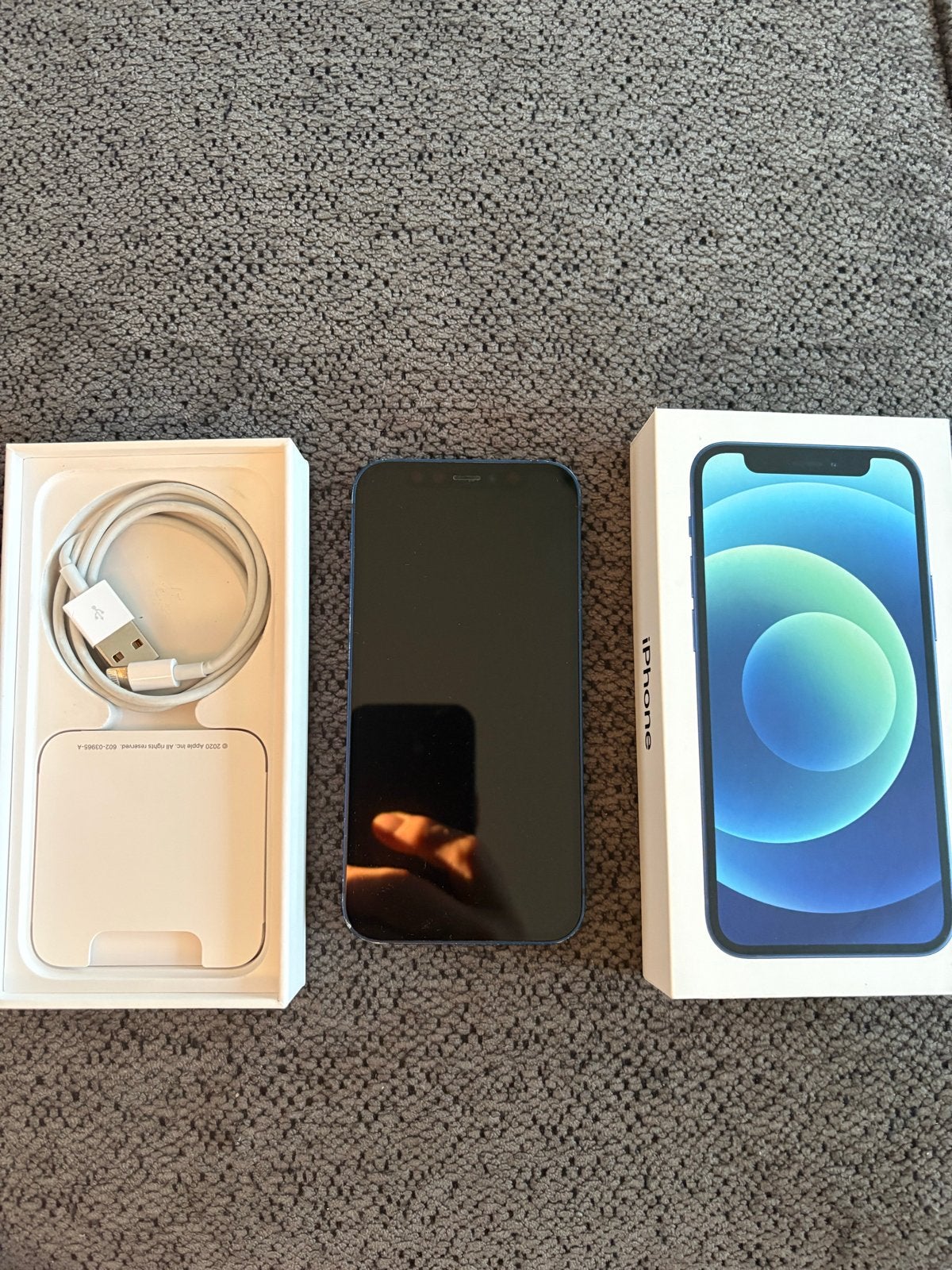 iPhone 12 mini - Krasvrij scherm, lichte gebruikerssporen, Ophalen of Verzenden, Gebruikt, IPhone 12 Mini