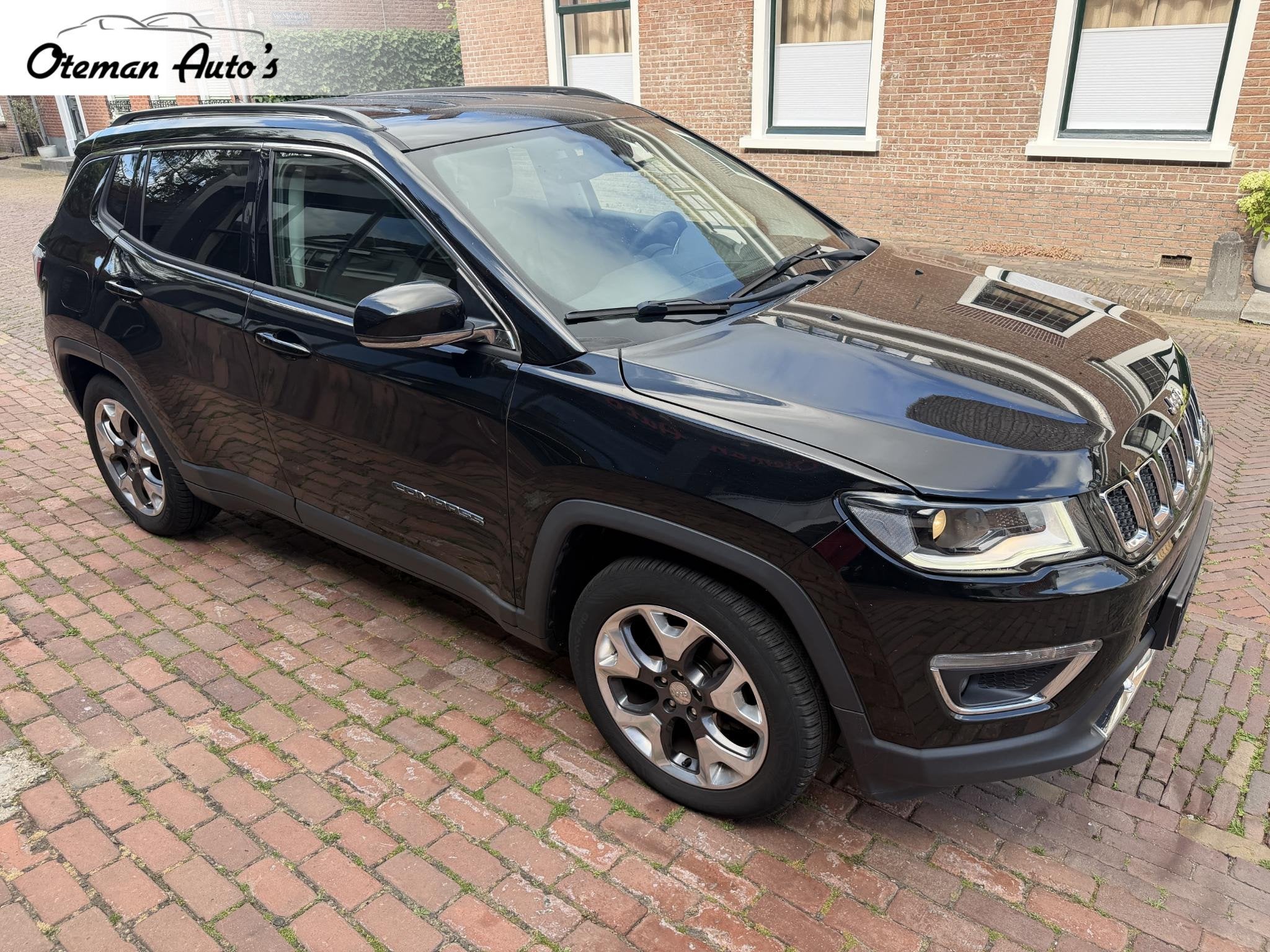 Jeep Compass 1.4 MultiAir Limited 1e Eigenaar Trekhaak, Voorwielaandrijving, Gebruikt, 4 cilinders, Zwart