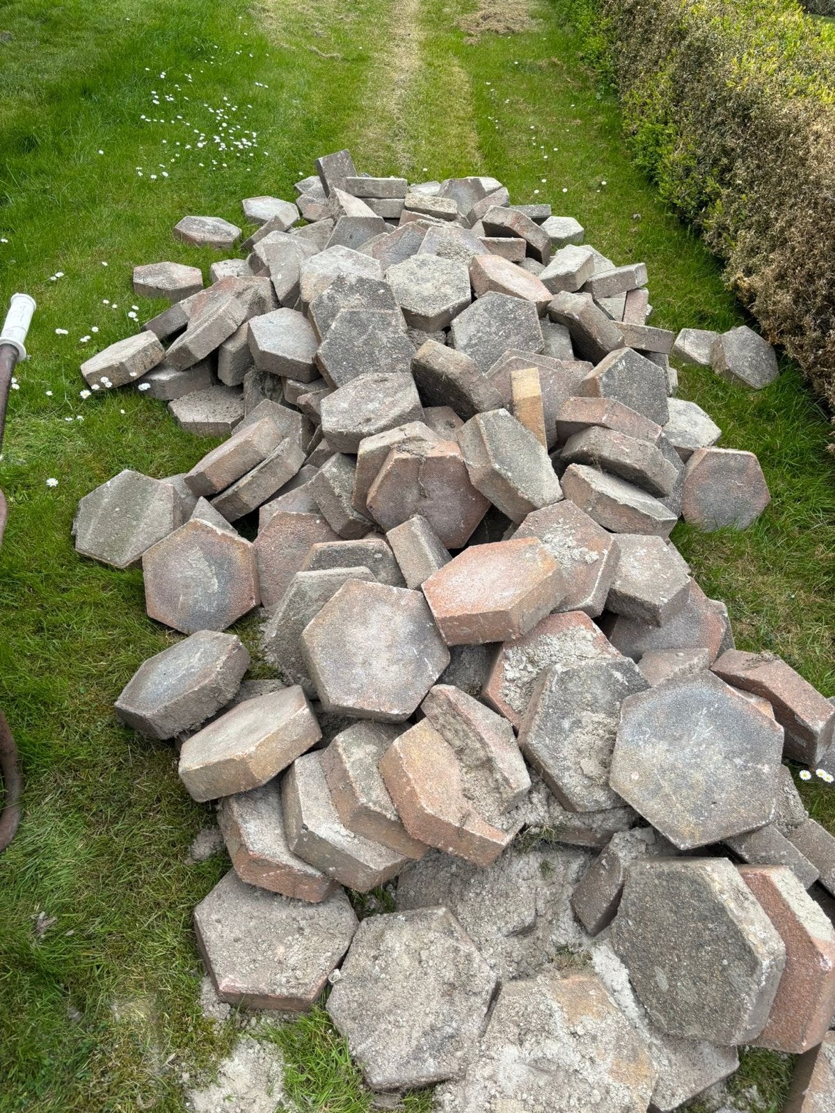 GRATIS: Betonklinkers Hexagon +/- 40m2, Ophalen, Gebruikt, Klinkers, 10 m² of meer
