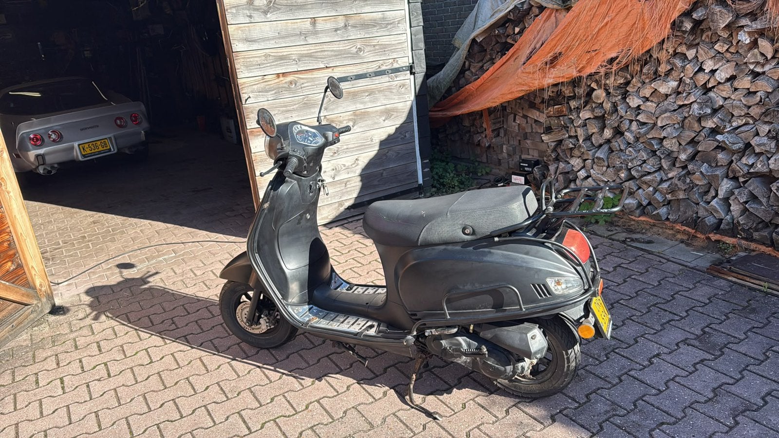 Foto 6 van Nette Riya 4takt brom scooter 2018