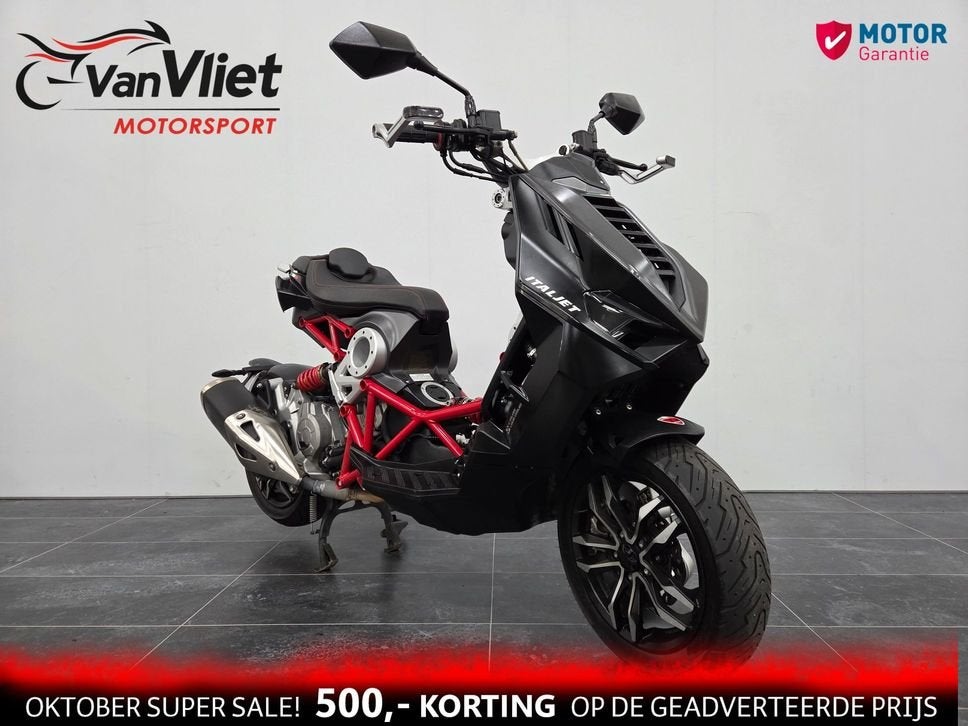 Italjet Dragstar 200 1e eigenaar bj 2025 5563km.!, Bedrijf, Onbekend, Onbekend, ITALJET