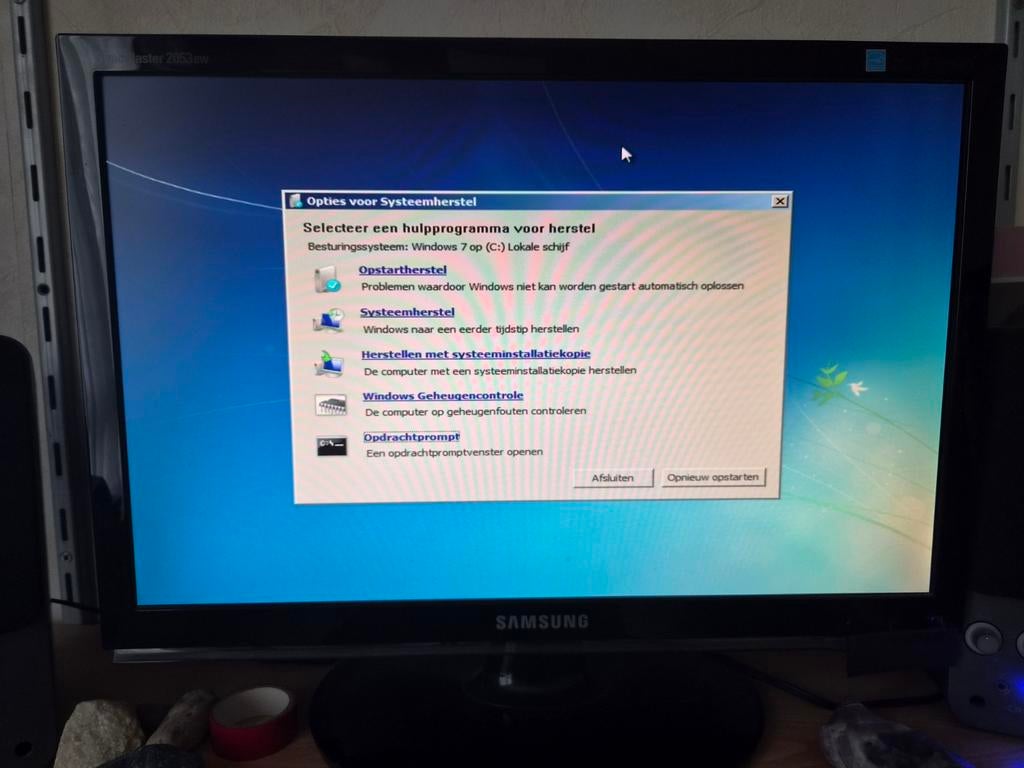 Gratis af te halen: Samsung monitor, Computers en Software, Monitoren, Ophalen of Verzenden, Gebruikt, 60 Hz of minder