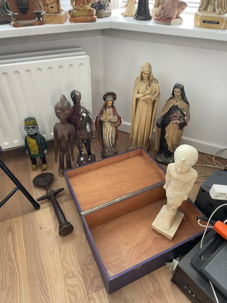 Houten religieuze beelden (Maria, Jezus, Theresa en meer), Antiek en Kunst, Kunst | Beelden en Houtsnijwerken, Ophalen