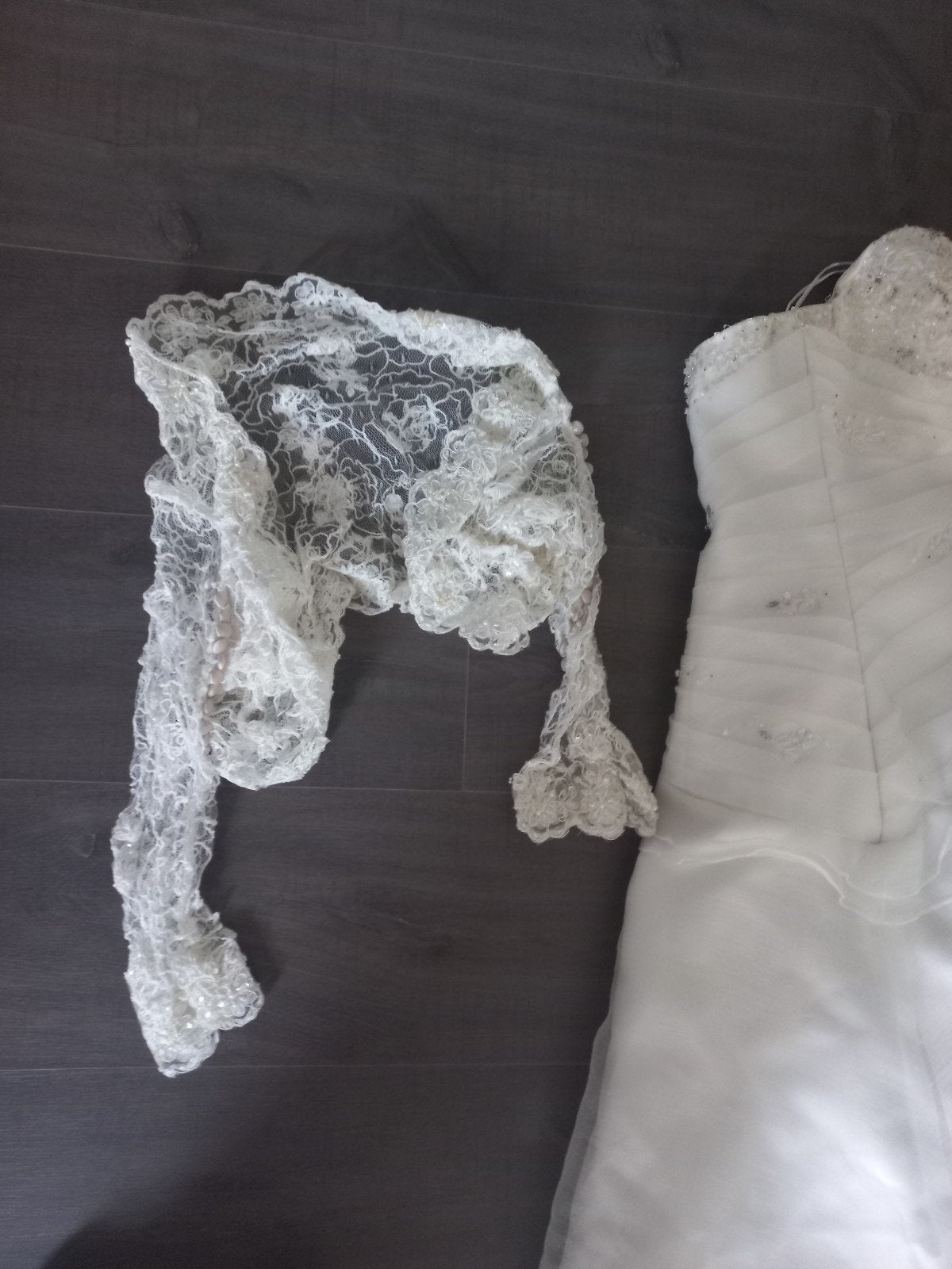 Mooie trouwjurk, 1x gedragen, Kleding | Dames, Trouwkleding en Trouwaccessoires, Ophalen of Verzenden, Zo goed als nieuw, Wit
