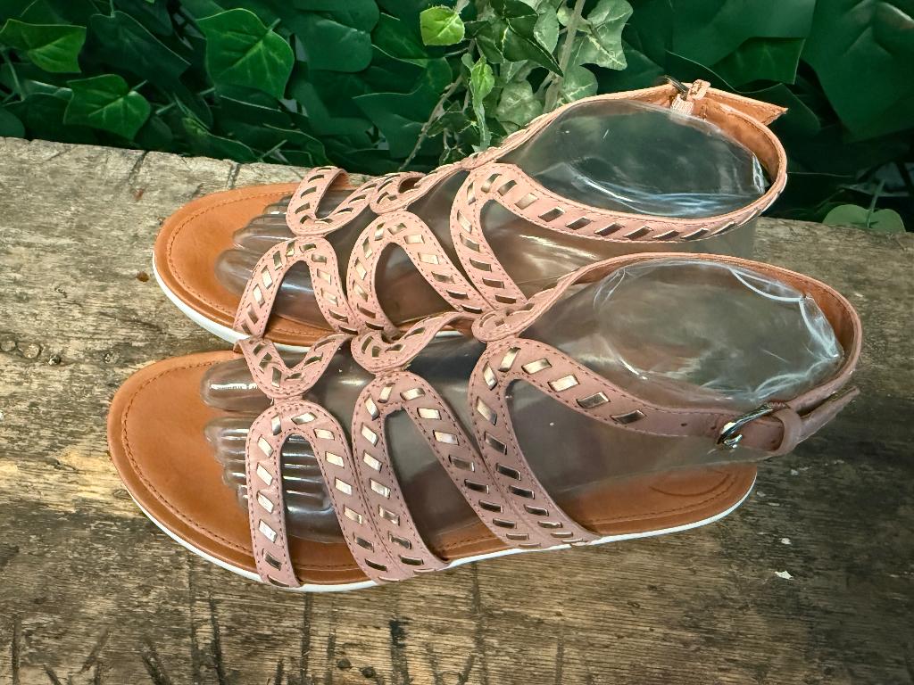 Bijna Nieuwe prachtige sandalen van Fitflop maat 38, Fitflop, Zo goed als nieuw, Fitflop, Roze