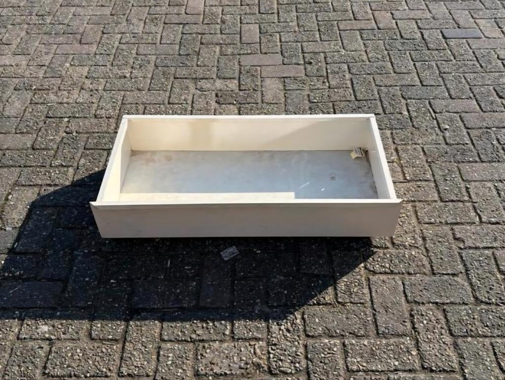 Plintlade Tegometall voor voet 47x26cm