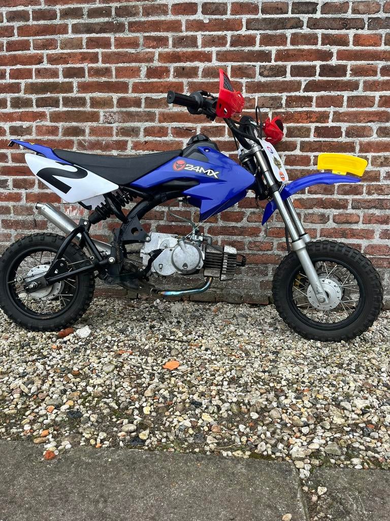 Mooie pitbike met puch blok, Ophalen, 70 cc, Schijfrem, Pitbike
