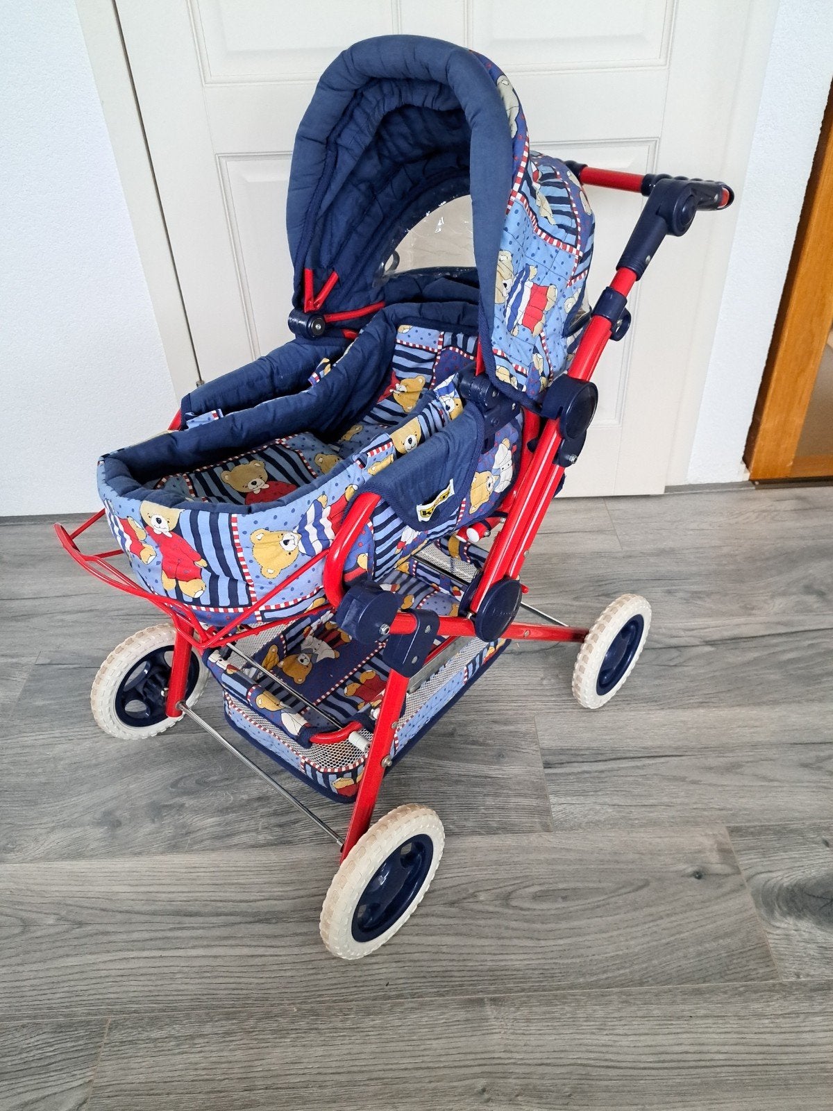 KNORR de Luxe poppenwagen,meerdere standen te verstellen., Ophalen, Zo goed als nieuw, Babypop