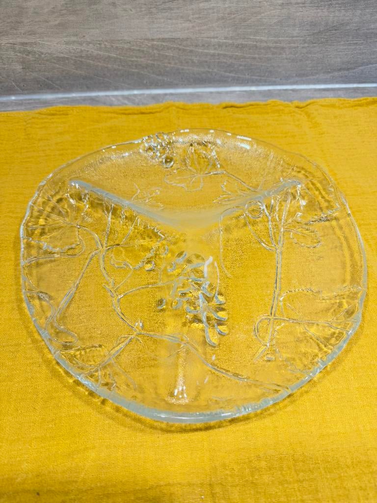 Glazen serveerschaal / fruitschaal in noeuwstaat, Ophalen of Verzenden, Zo goed als nieuw, Glas, Schaal of Schalen