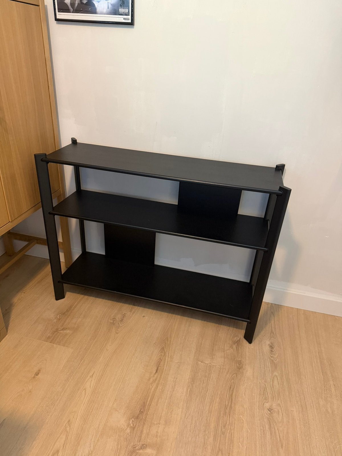JATTESTA sidetable tafeltje/kast zwart, Ophalen, Glas, Zo goed als nieuw, 25 tot 50 cm