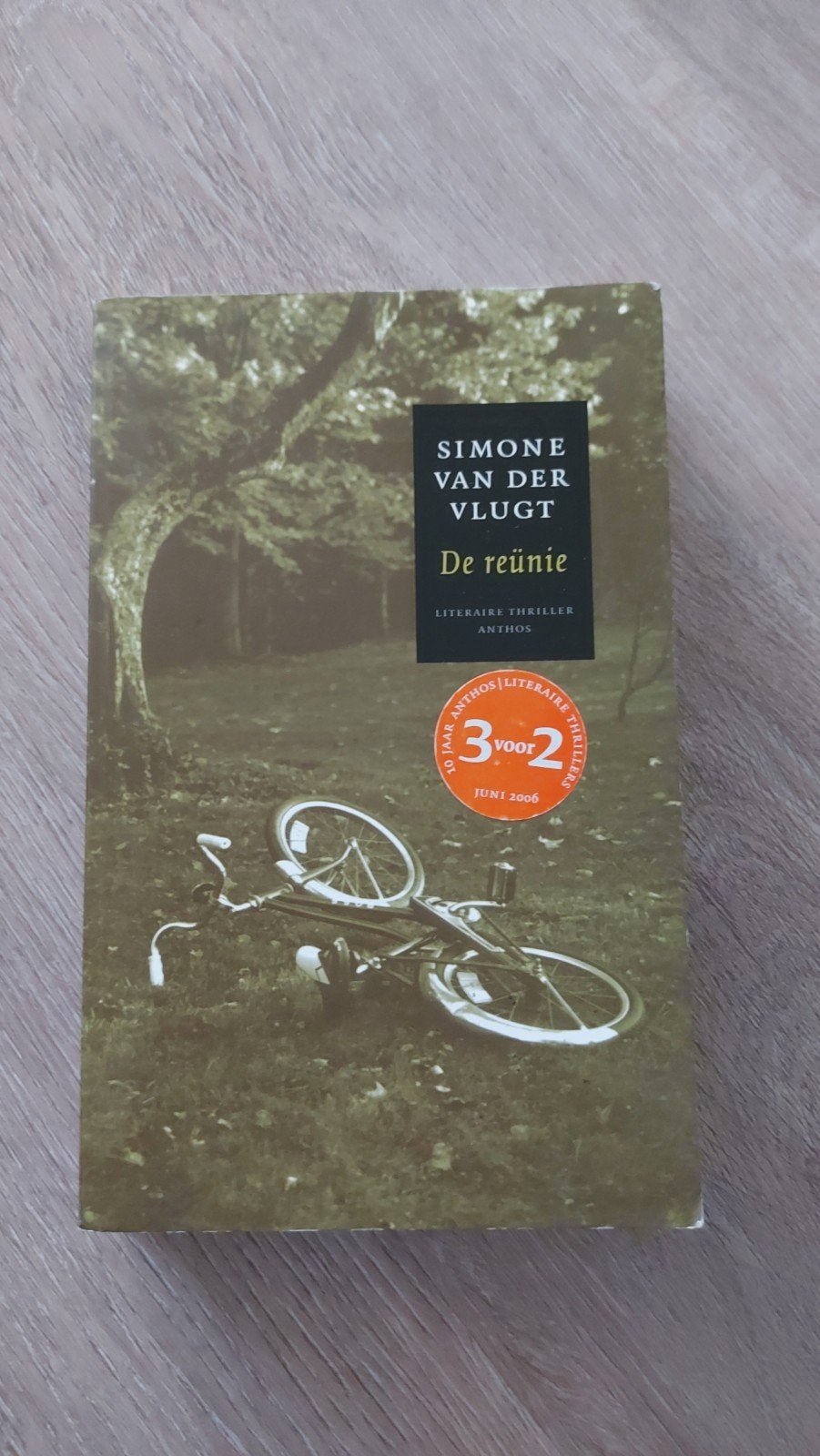 H3: Simone van der Vlugt - De reünie, Ophalen of Verzenden, Zo goed als nieuw, Simone van der Vlugt, Nederland