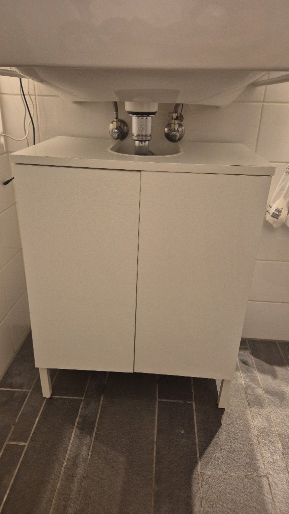2 badkamerkastjes - Ikea - Nysjön, Huis en Inrichting, Badkamer | Badkamermeubels, Ophalen, 50 tot 100 cm, Zo goed als nieuw, Minder dan 100 cm