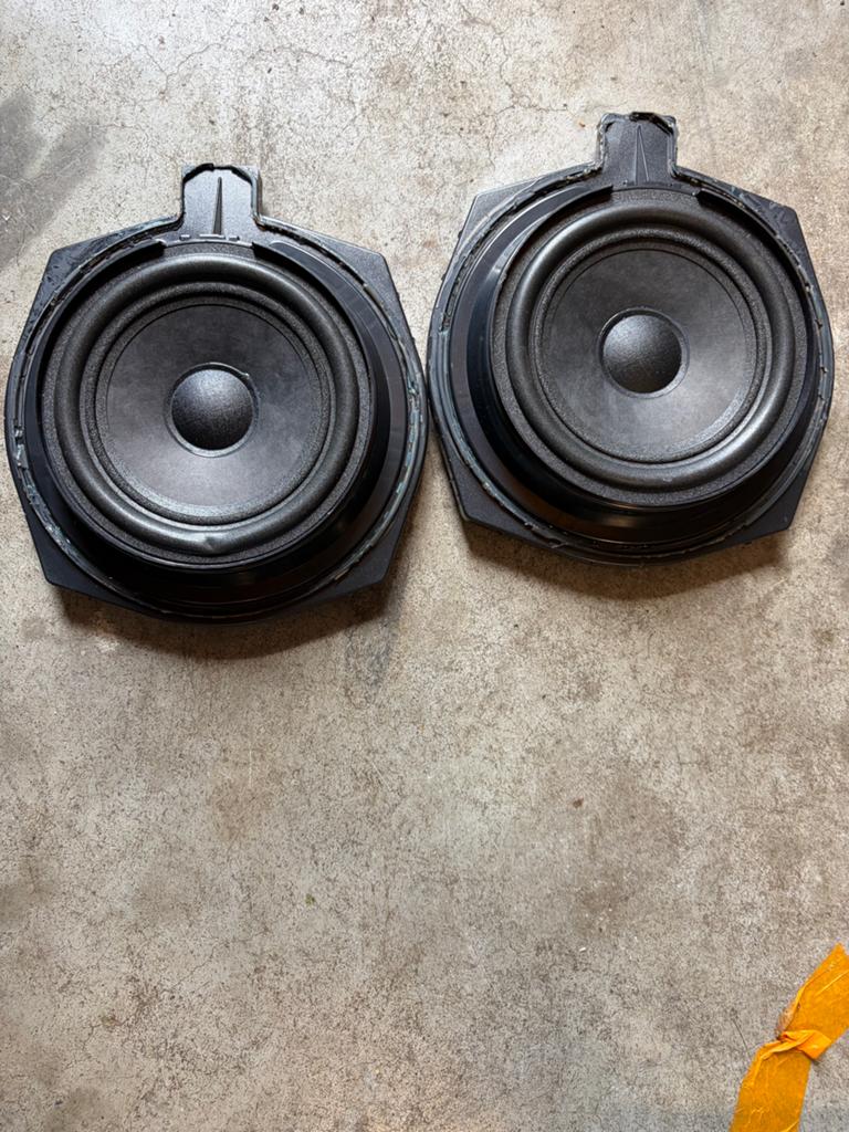 BMW F-modellen Hifi subwoofers origineel, Ophalen of Verzenden, Gebruikt