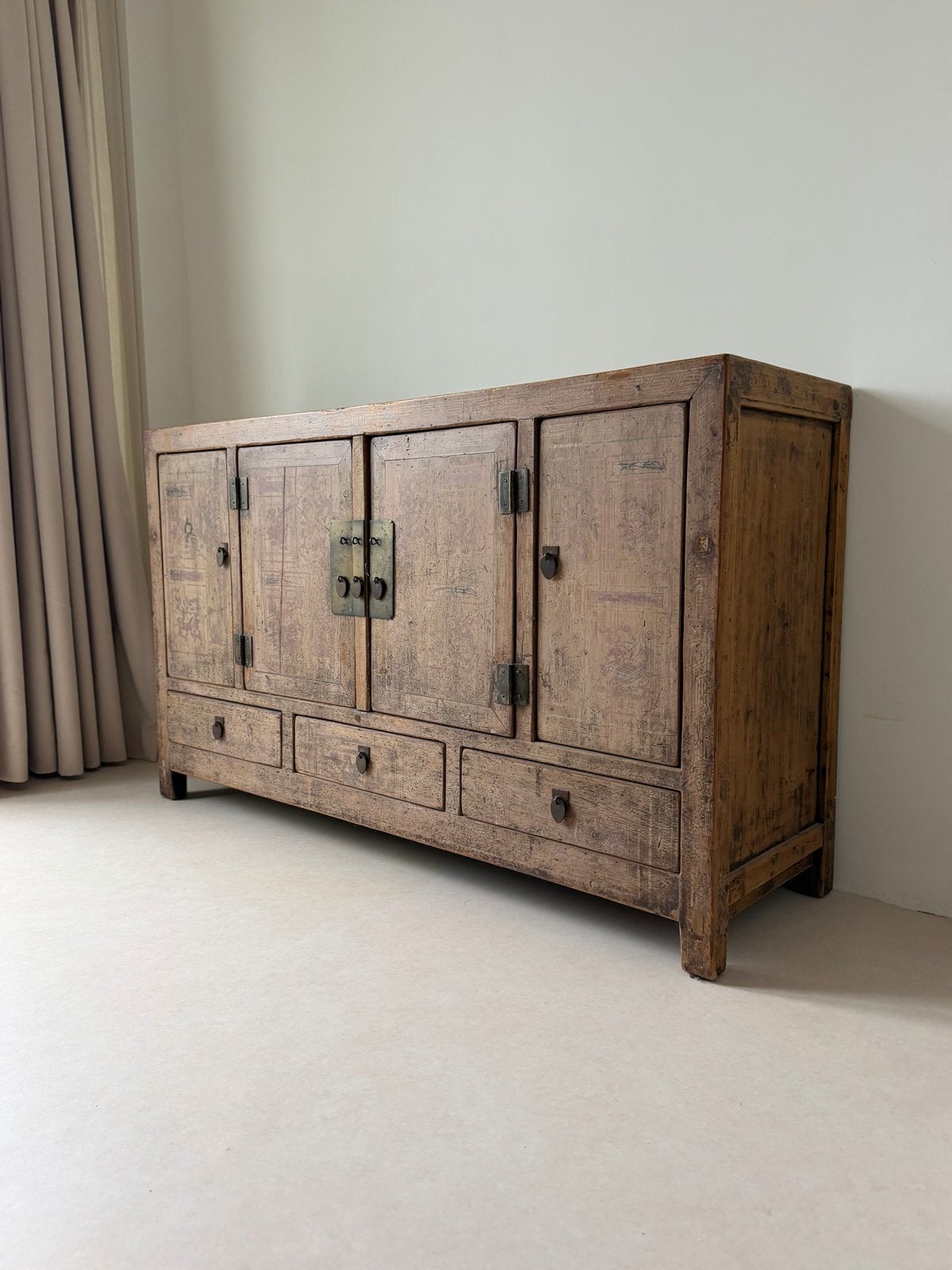 Antiek Chinees dressoir met handgeschilderde details, Ophalen
