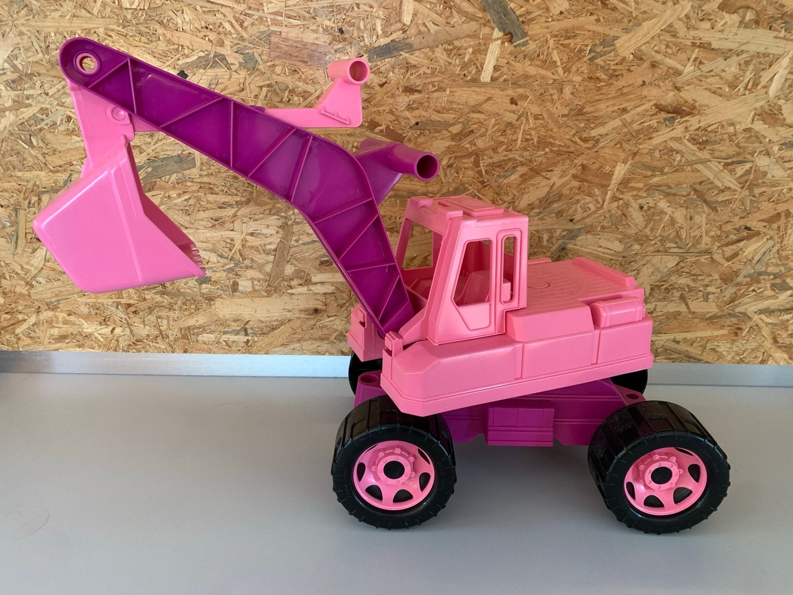 Grote Lena graafmachine roze - 70 x 28 x 35 cm, Ophalen, Gebruikt, Overige typen