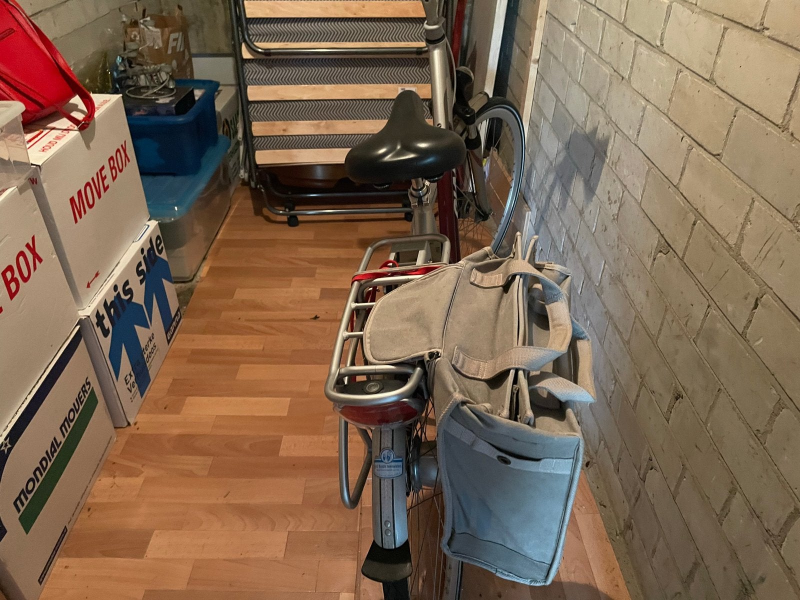 Fiets met fietstassen, Fietsen en Brommers, Fietsen | Dames | Damesfietsen, Terugtraprem, Versnellingen, Ophalen, Overige merken