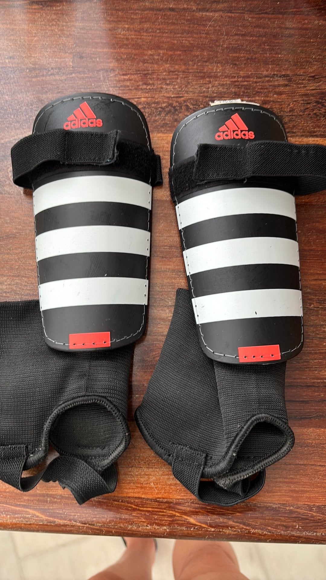 Adidas scheenbeschermers, Maat XS of kleiner, Ophalen of Verzenden, Gebruikt, Overige typen