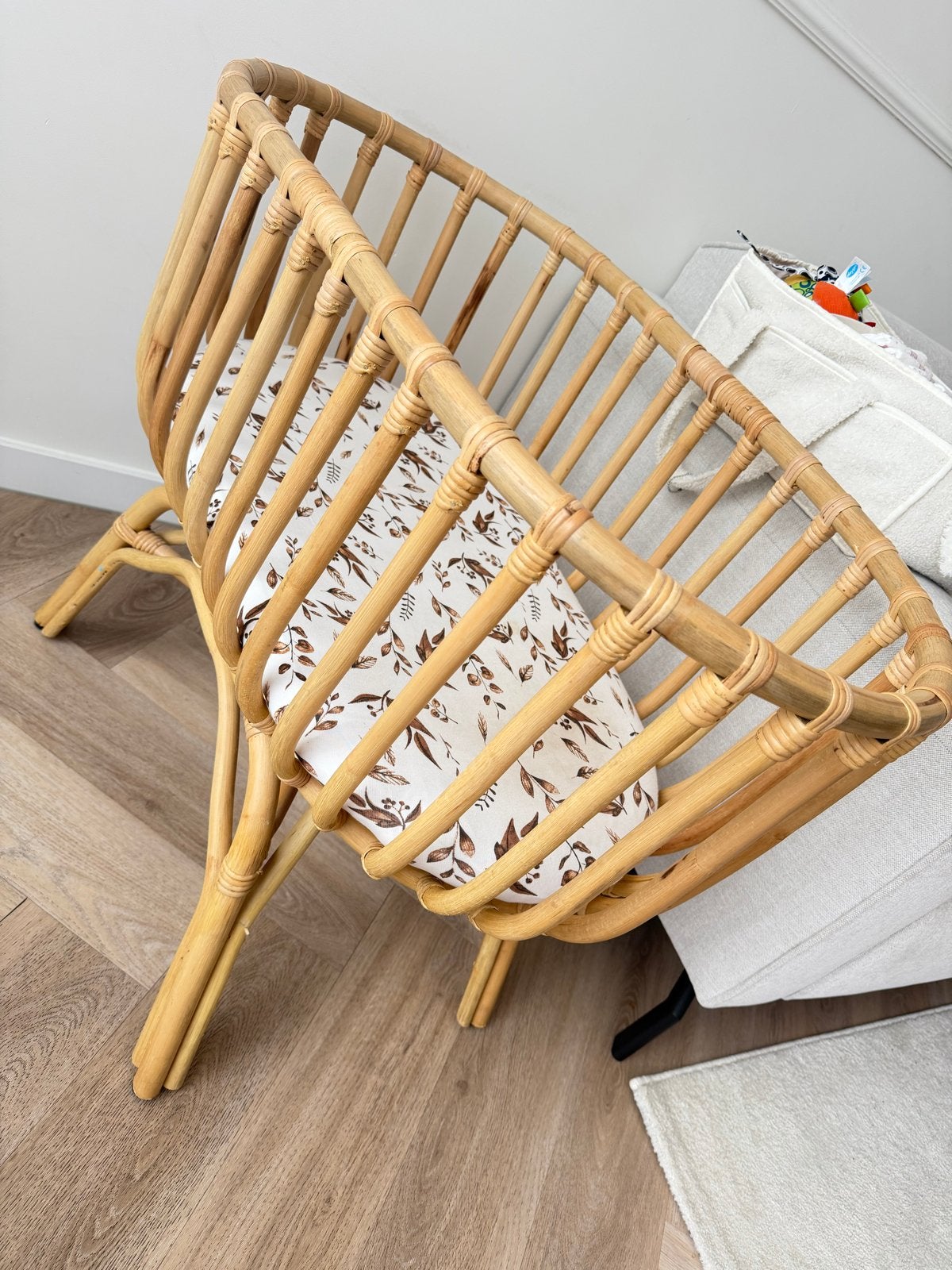 Rotan wieg met matrasje - Zo goed als nieuw, Kinderen en Baby's, Ophalen, Zo goed als nieuw, Wieg