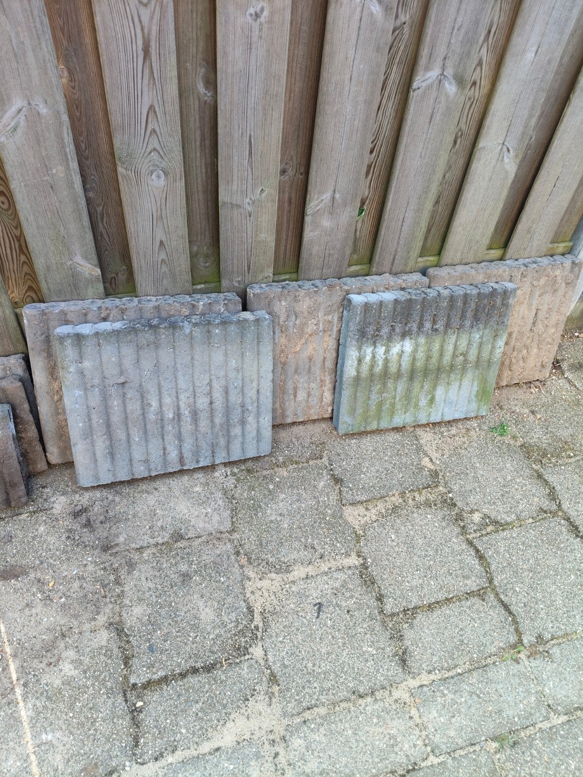 Gebruikte terrastegels van beton - diverse types, Tuin en Terras, Tegels en Klinkers, Gebruikt, Beton, Terrastegels, 5 tot 10 m²
