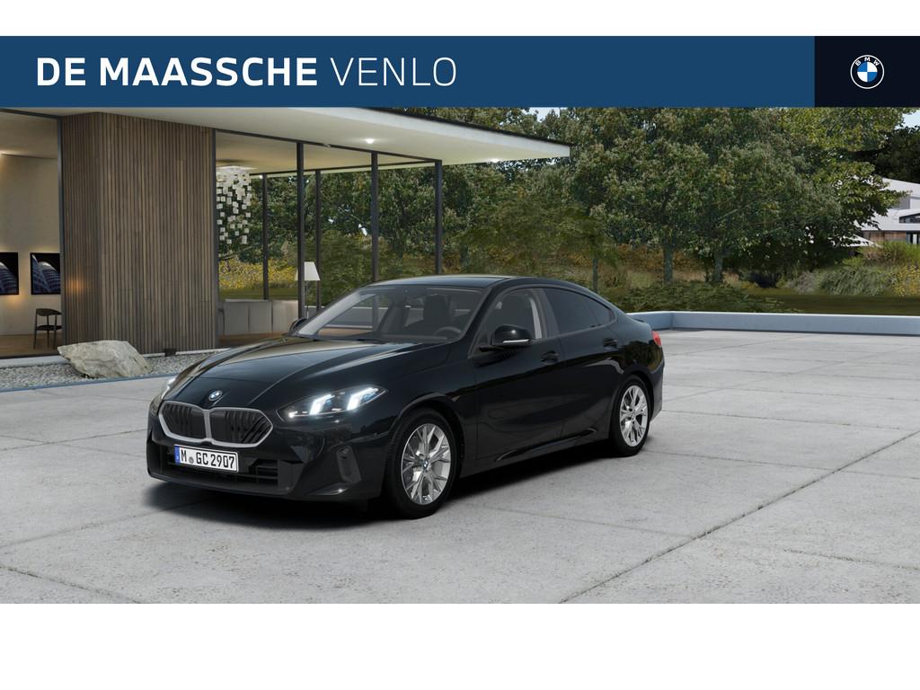 BMW 2 Serie Gran Coupé 220 M Sport Automaat / Trekhaak / Sp, Auto's, BMW, Zwart, 156 pk, Zwart, Leder