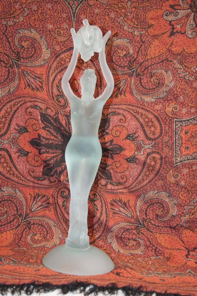 Art Deco Stijl Glazen naakte van Vrouw met Bloemen, Glas, Art deco, Ophalen of Verzenden, Handgemaakt