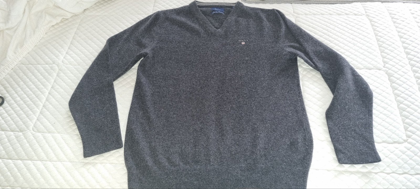 GANT V-hals trui van lamswol - Maat M, Maat 48/50 (M), GANT, Ophalen of Verzenden, Zo goed als nieuw