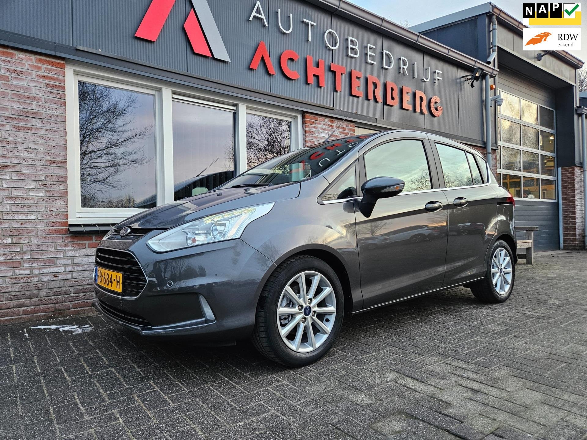 Ford B-Max 1.0 EcoBoost Titanium NAP! Airco! Cruise Control!, Voorwielaandrijving, Gebruikt, Origineel Nederlands, Bedrijf
