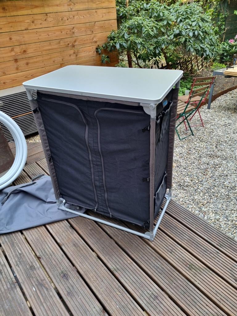 Vrijbuiter campingkast/kampeerkast/tentkast, Ophalen of Verzenden, Gebruikt, Campingkast