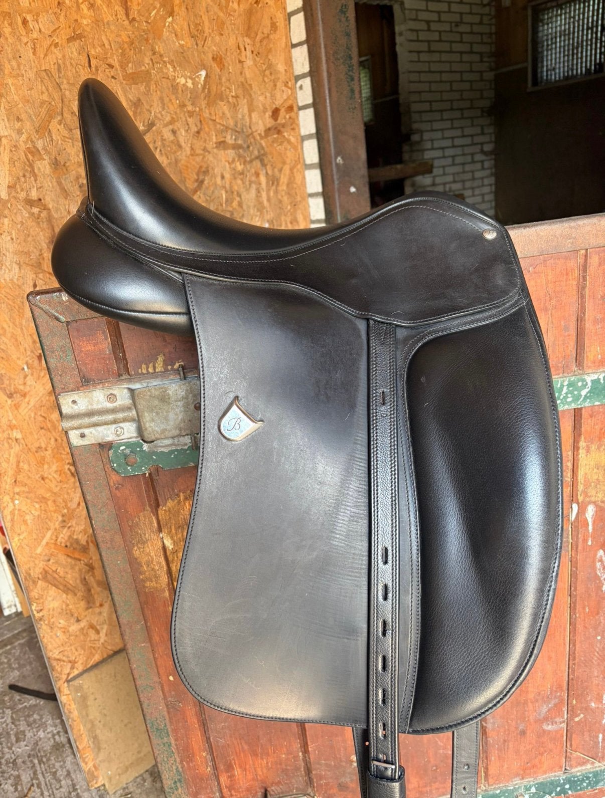 Dresuurzadel 17 inch bates 1 jaar oud, Ophalen of Verzenden, Zo goed als nieuw, Dressuur