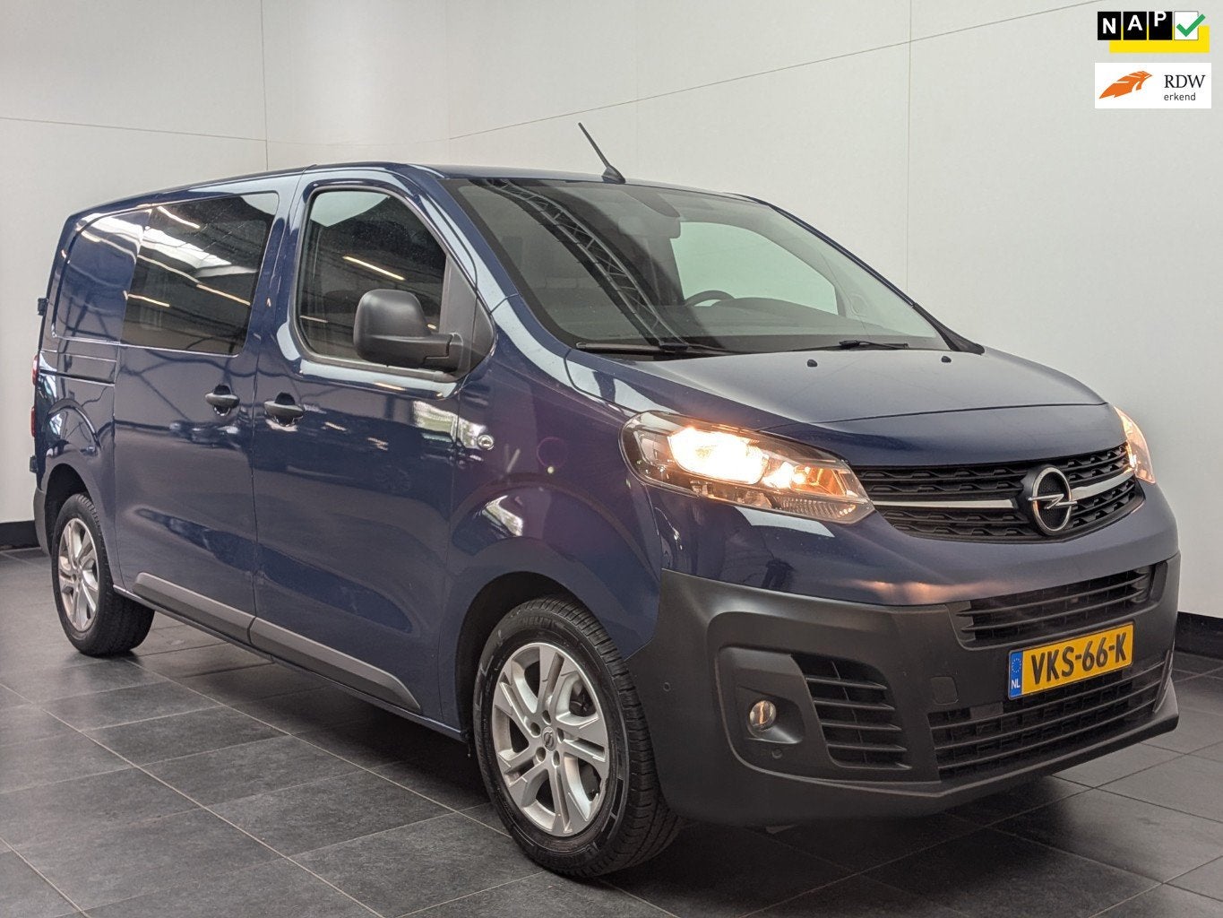 Opel Vivaro 2.0 CDTI L2H1 Edition | 2021 | Diesel | Automaat, Gebruikt, Euro 6, Blauw, 122 pk