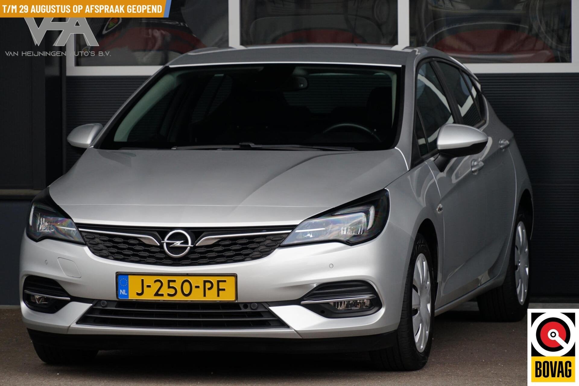 Opel Astra 1.2 Business Executive NL, CarPlay, cruise, cam., Voorwielaandrijving, Gebruikt, Euro 6, 1199 cc