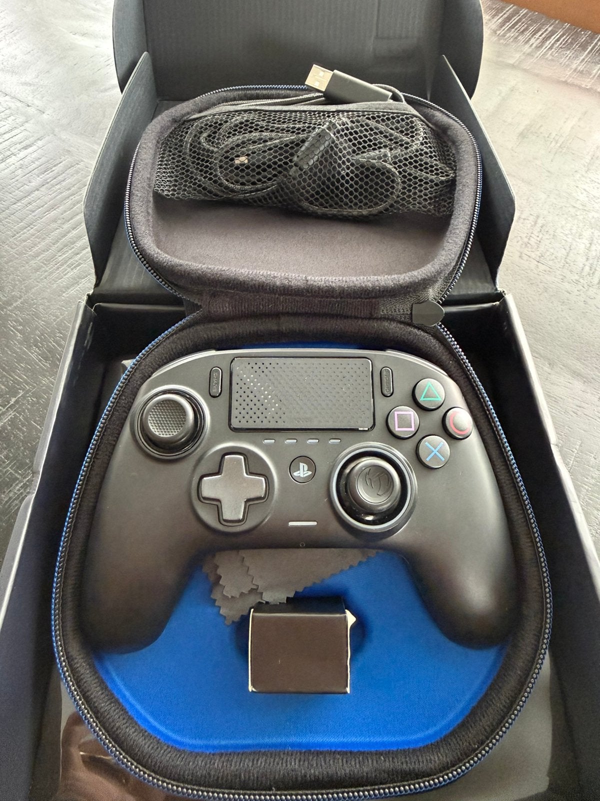 Nacon Revolution Pro Controller 3 voor PS4 (nieuw), Ophalen of Verzenden, Zo goed als nieuw, Controller, PlayStation 4