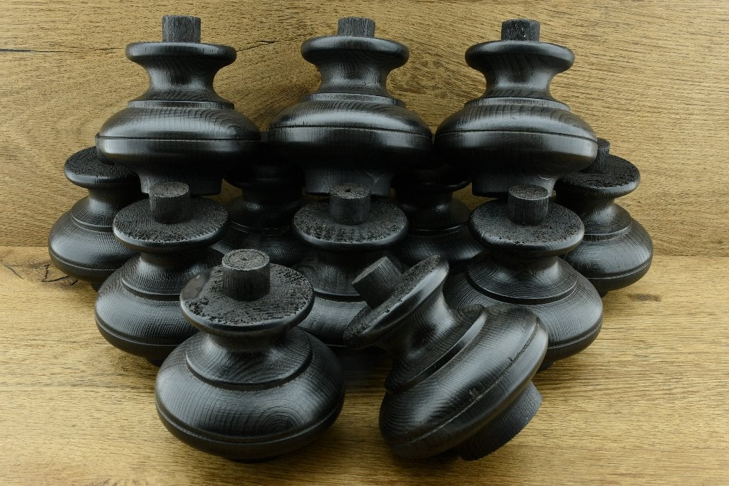 12 zwarte meubelpoten / bolpoten voor o.a. kasten, Ophalen of Verzenden