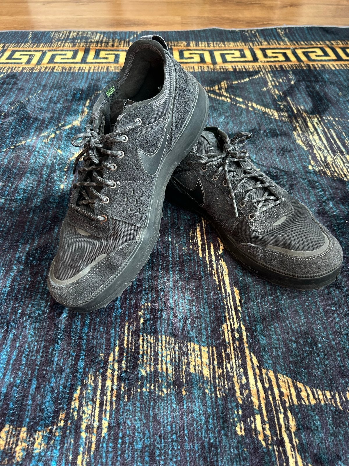 Zwarte Nike sportschoenen, Ophalen of Verzenden, Zo goed als nieuw, Sportschoenen, Zwart
