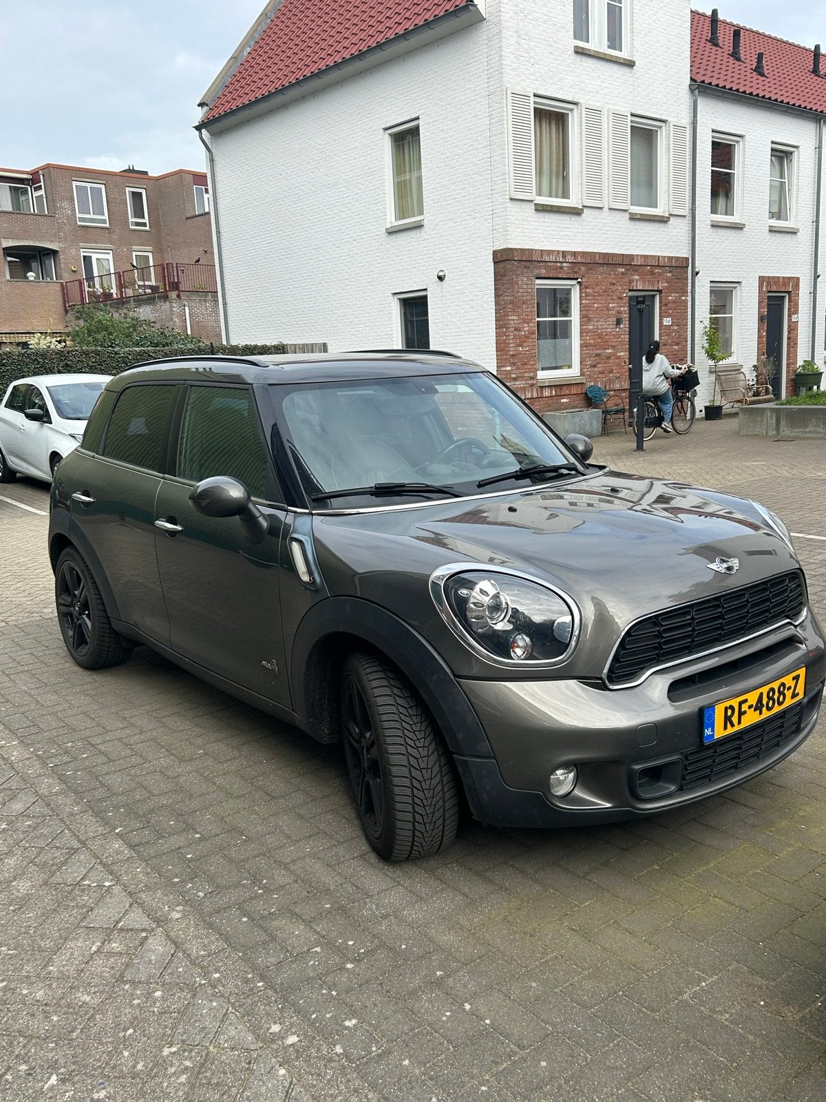 Mini Countryman 1.6 184pk All4S Aut. 2012 Grijs, 1380 kg, 75 €/maand, Vierwielaandrijving, Particulier