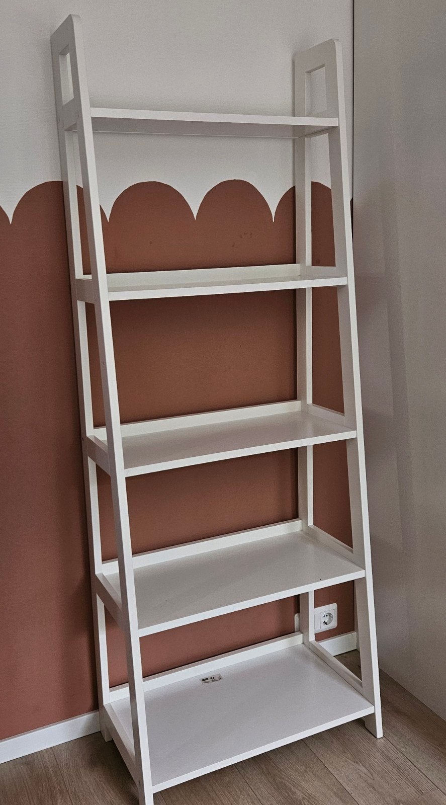 JYSK HERNING Boekenkast wit met 5 planken, Ophalen, 25 tot 50 cm, 50 tot 100 cm, 150 tot 200 cm