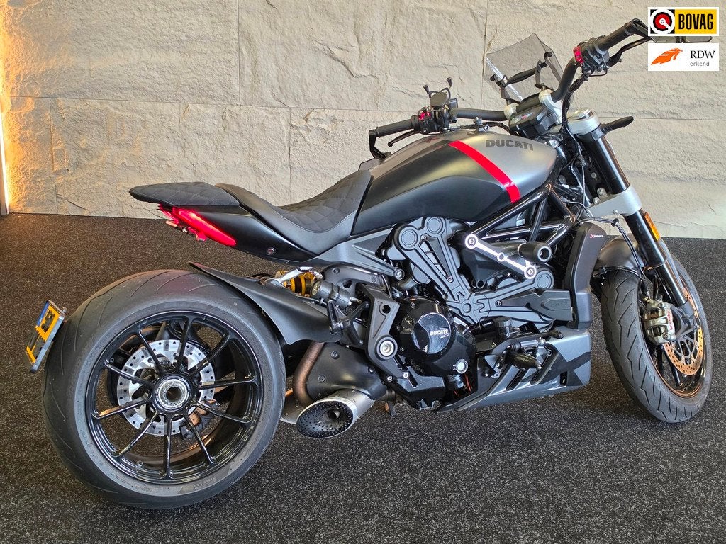 Ducati XDIAVEL BLACK STAR |LIMITED EDITION|1/50|11k KM|, Motoren, Motoren | Ducati, Kolenbranderstraat 6
2984AT  RIDDERKERK, NL